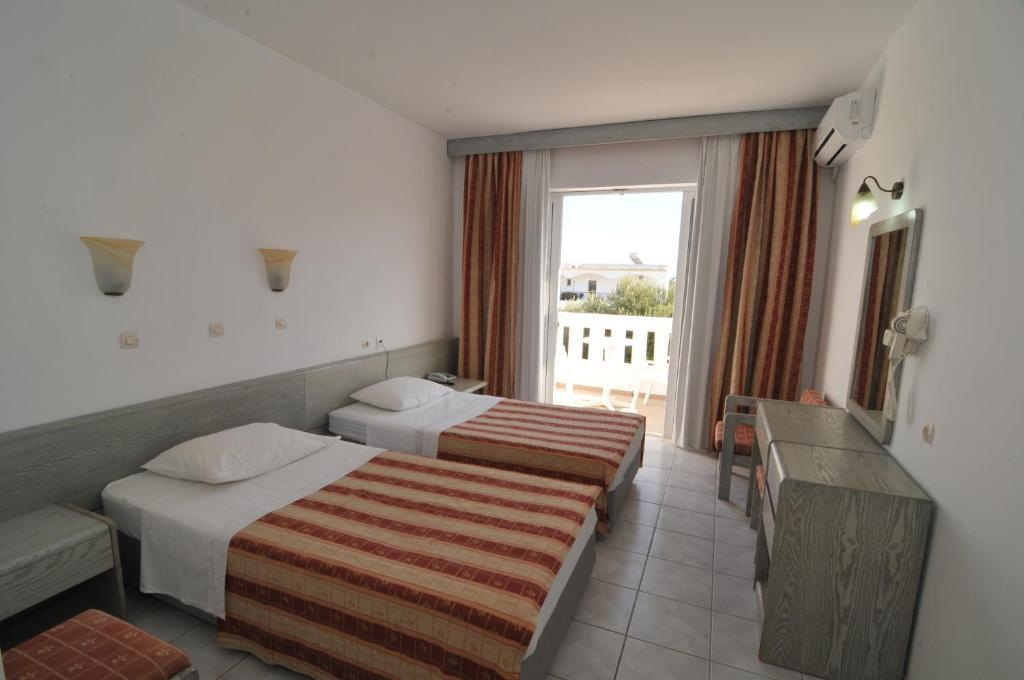 Fourtounis Hotel Kefalos  Bagian luar foto