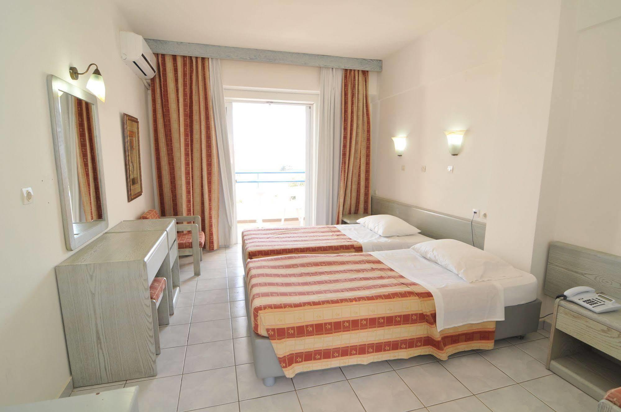 Fourtounis Hotel Kefalos  Bagian luar foto